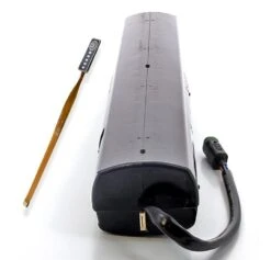 Bulls LED-Folie Mit Taster Für Integrierte Akkus 15x35mm Länge: 150mm -E-Bike Geschäft Bulls Rotwild LED Folie fuer intergrierte Akkus Flachband BMZ 24983e