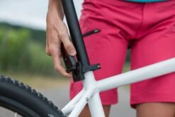 MonkeyLink ML-Light Recharge 30 Lux Set Mit USB-Anschluss -E-Bike Geschäft Rear Einsetzen 1