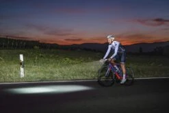 Sigma Aura-80 Und Blaze-Set Mit Akku Für USB-Ladegerät 26 Sigma Aura-80 Und Blaze-Set Mit Akku Für USB-Ladegerät -E-Bike Geschäft Sigma Frontleuchte Batterieleuchte LED Akku Aura 80 Lux USB 17800 4016224178001 070 28037j